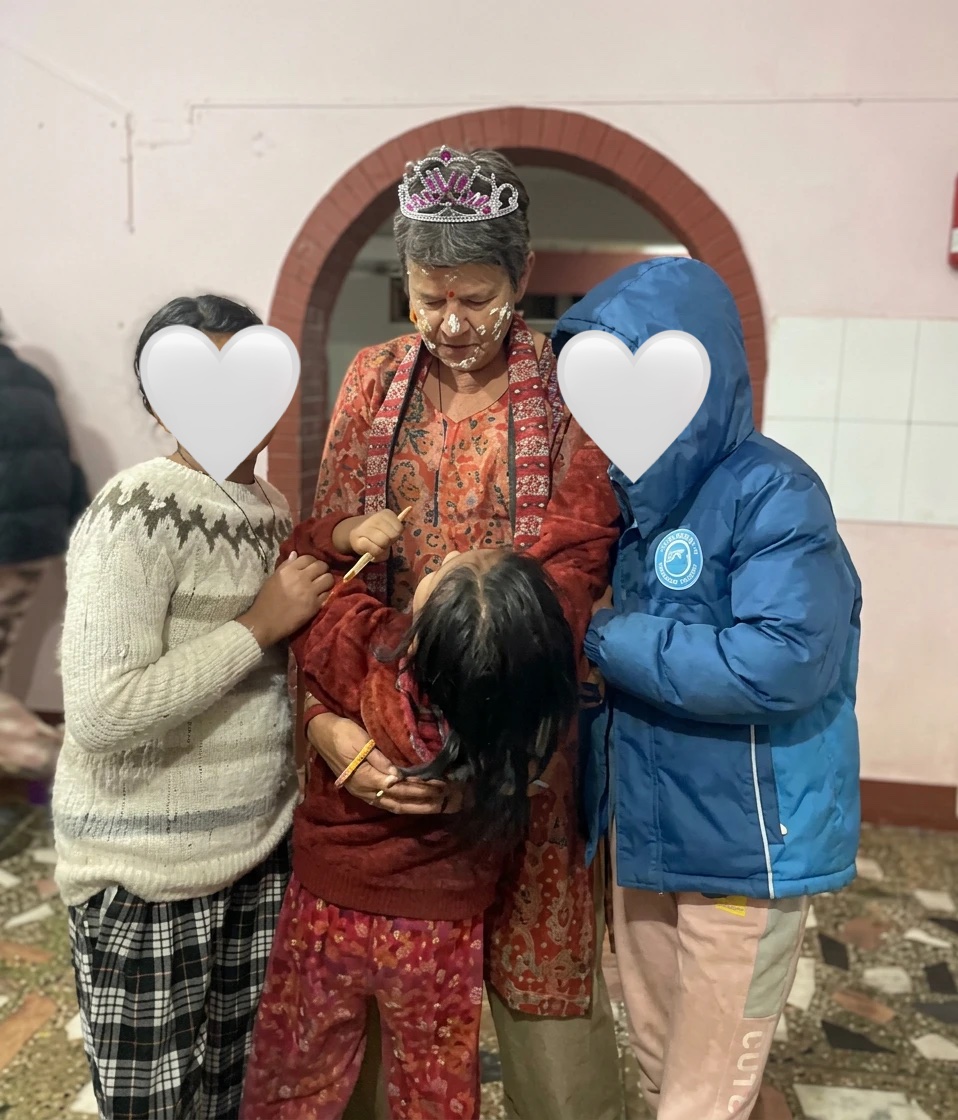 Lotte til sin fødselsdag i Nepal
