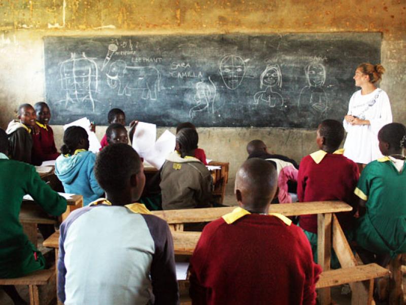 Undervis i engelsk i Kenya som frivillig
