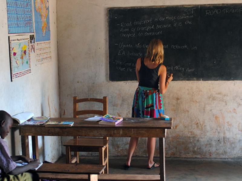 Frivilligt arbejde på en skole i Uganda