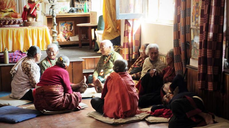 SOSU-assistent praktik i Nepal
